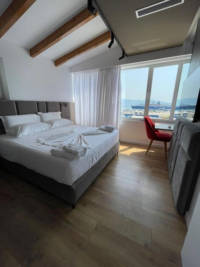 Hotel Portside Gf Vlorë Exterior foto